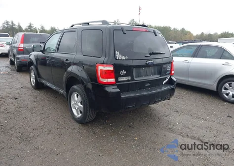 2012 Ford Escape Xlt z USA, uszkodzony, nr VIN 1FMCU9DGXCKB86518